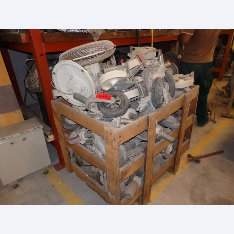 Equipos auxiliares y materiales para construcción-1