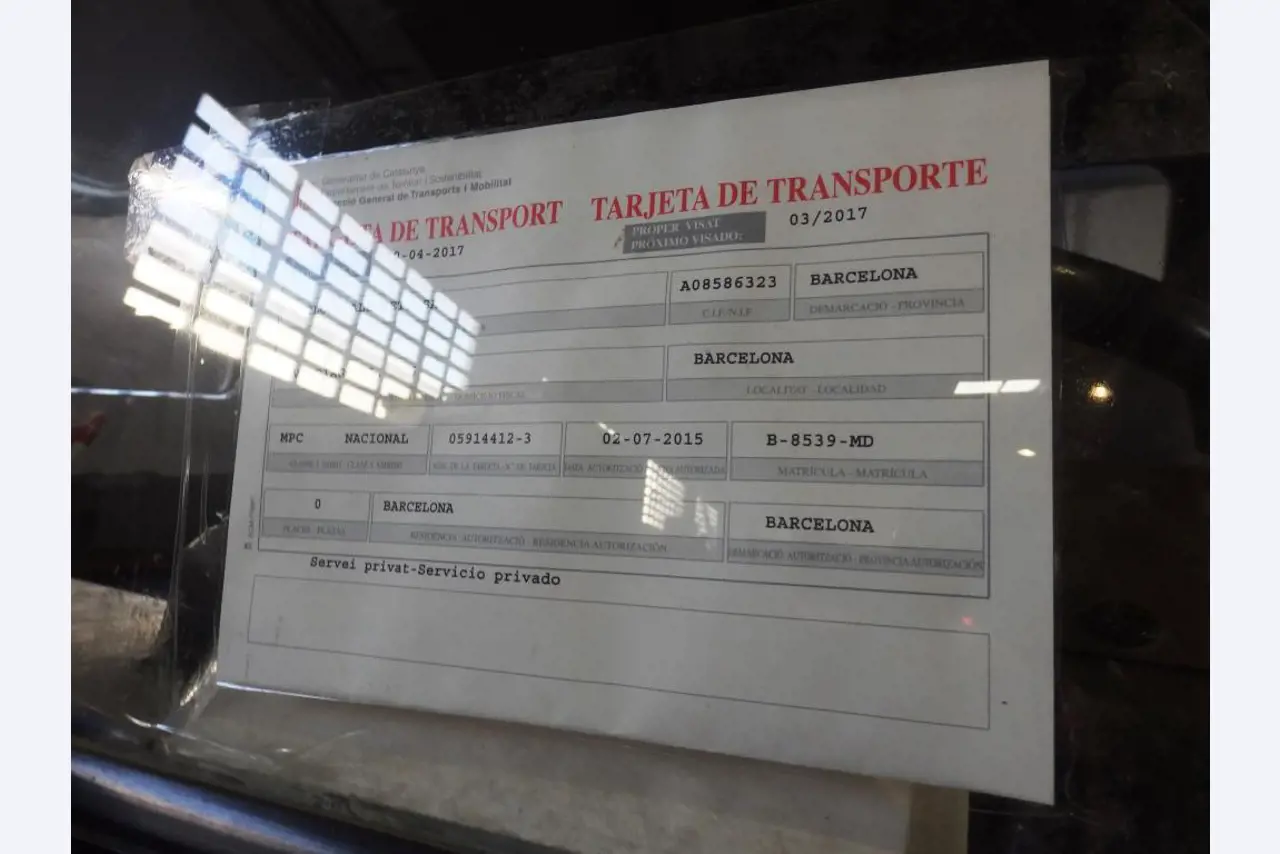 Gradbeni stroji in dodatna oprema-16