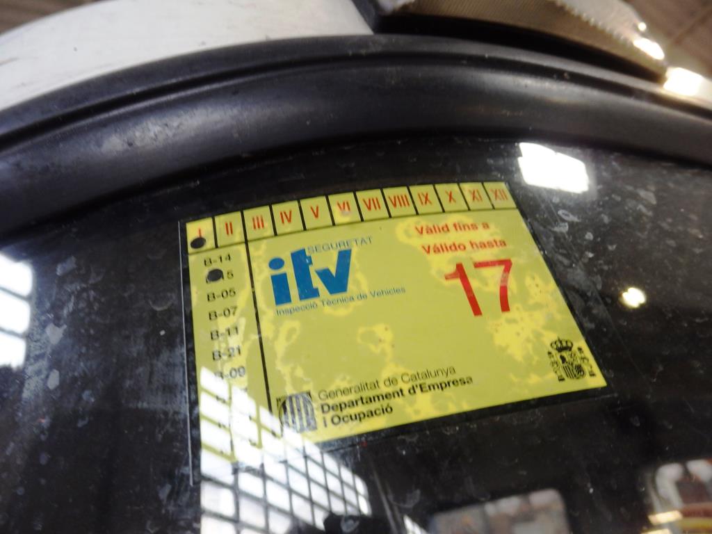 
Máquinas de construção e equipamento adicional-11