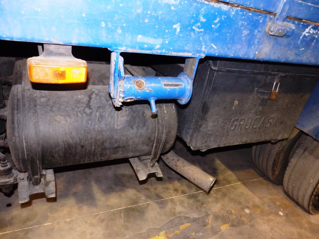 
Máquinas de construção e equipamento adicional-13