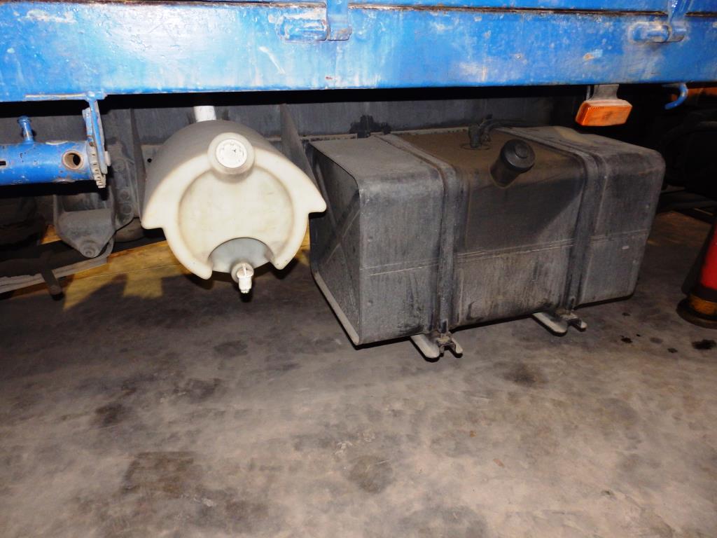 
Máquinas de construção e equipamento adicional-17