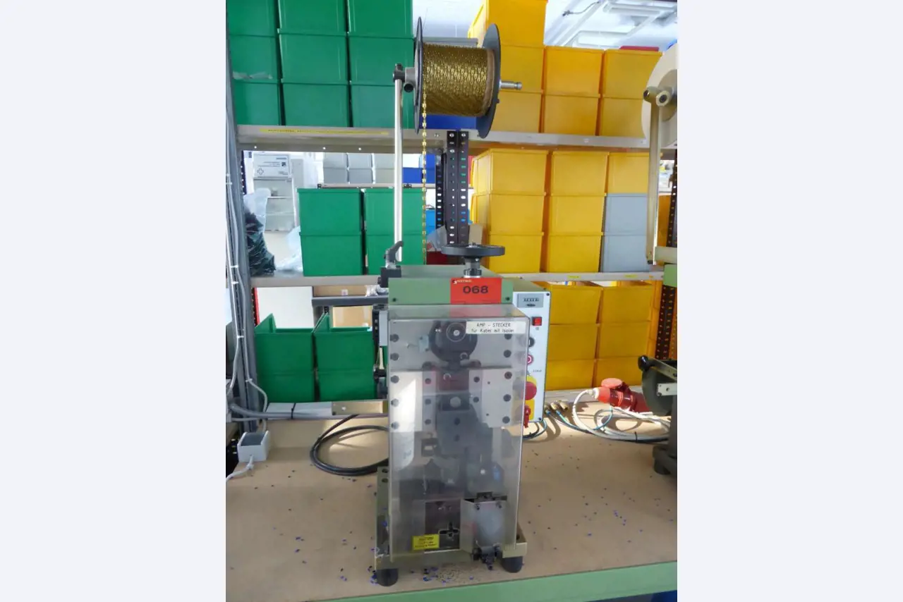 Machines Kabelassemblage/kastconstructie-1