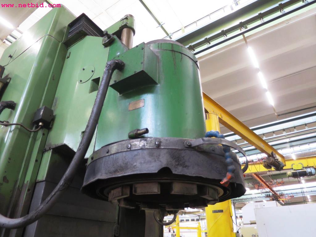 Gear manufacturing machines -9