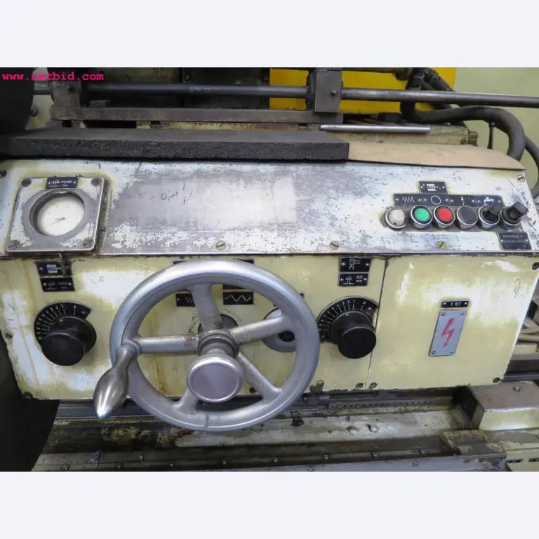 Maschinen zur Zahnradfertigung -8