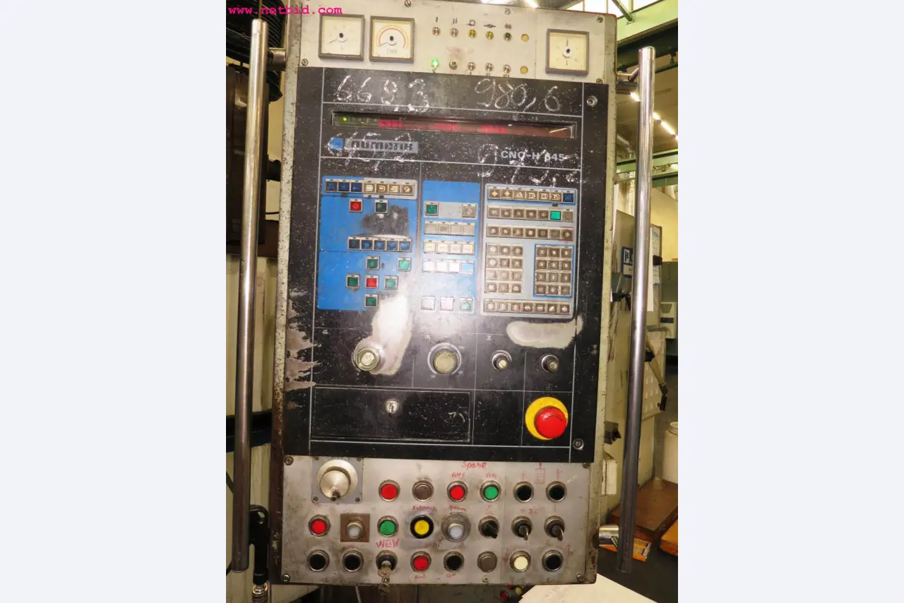 Maschinen zur Zahnradfertigung -3