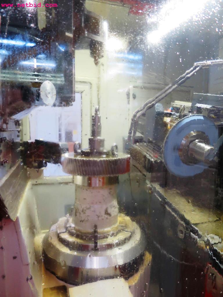Gear manufacturing machines -9