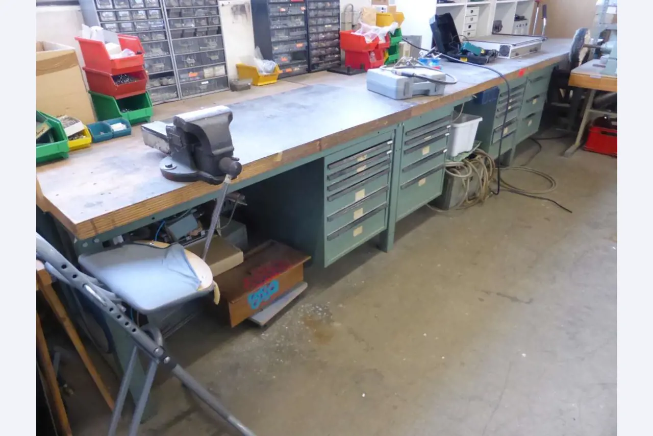 Wood working and plastic forming machinery-1