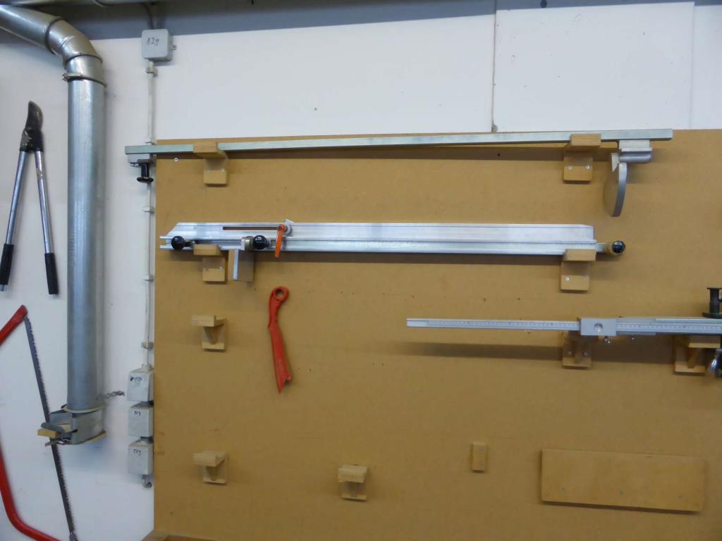 Wood working and plastic forming machinery-4