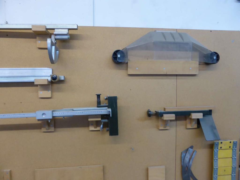 Wood working and plastic forming machinery-3