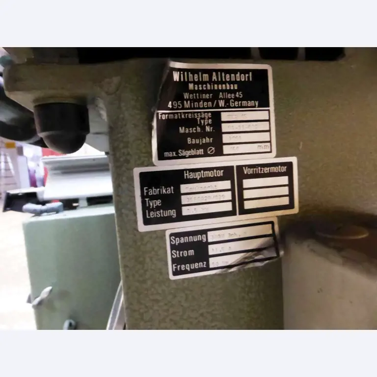 Wood working and plastic forming machinery-4