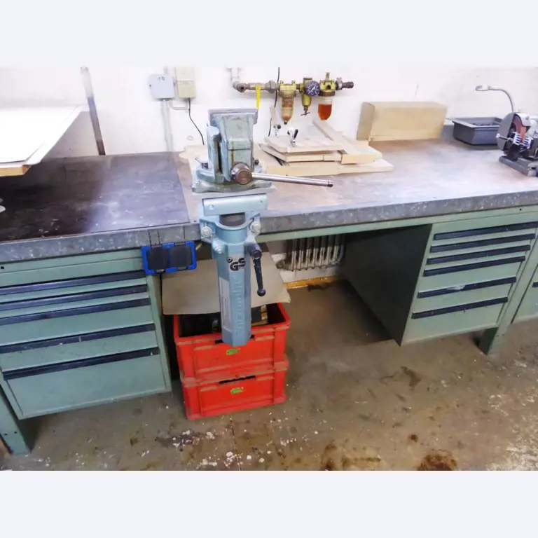 Wood working and plastic forming machinery-2