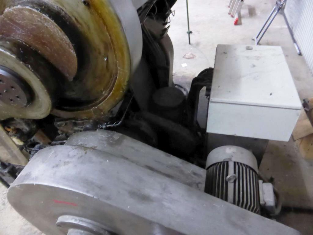 Wood working and plastic forming machinery-2