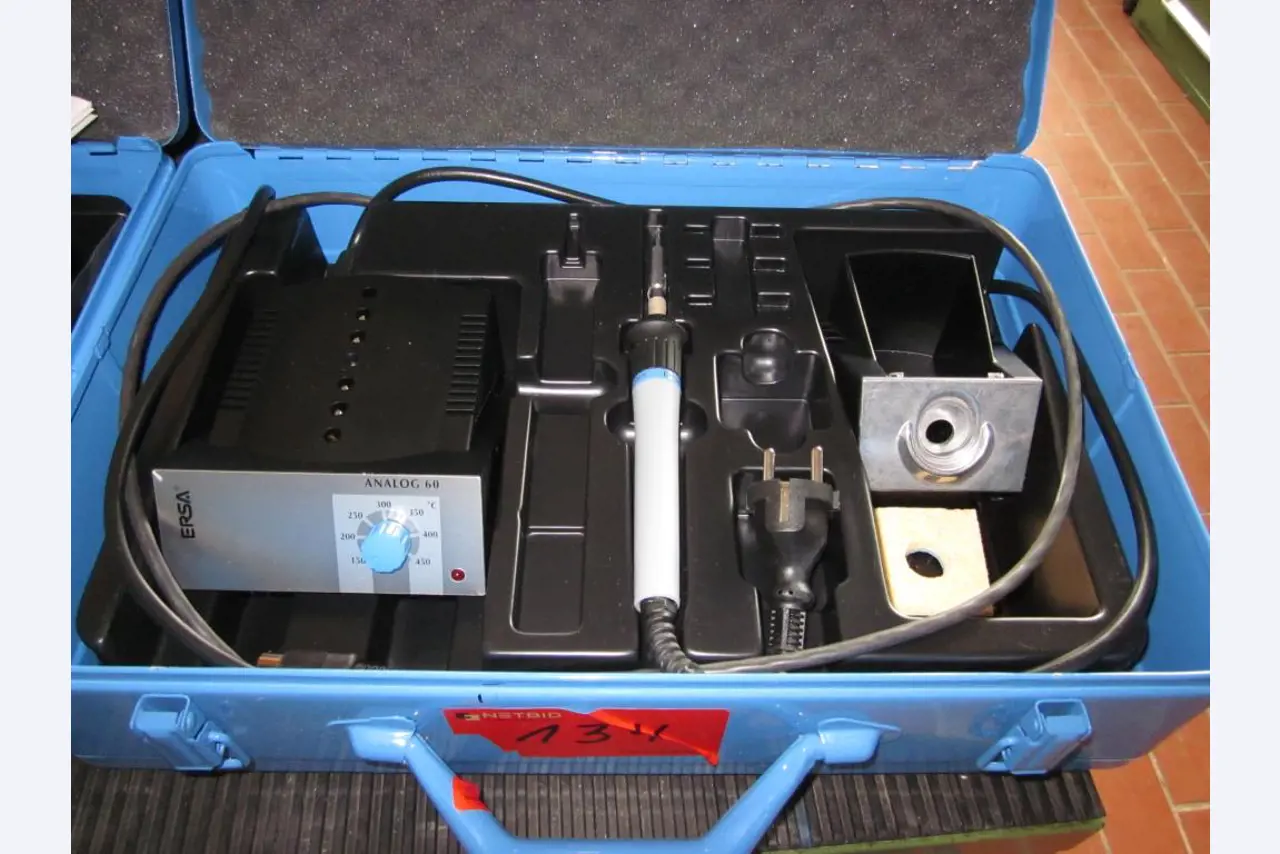 Workshop equipment-3