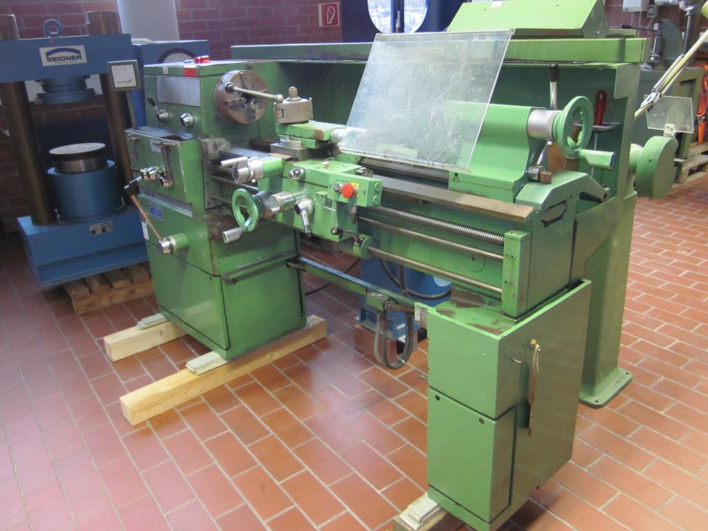 Workshop equipment-3