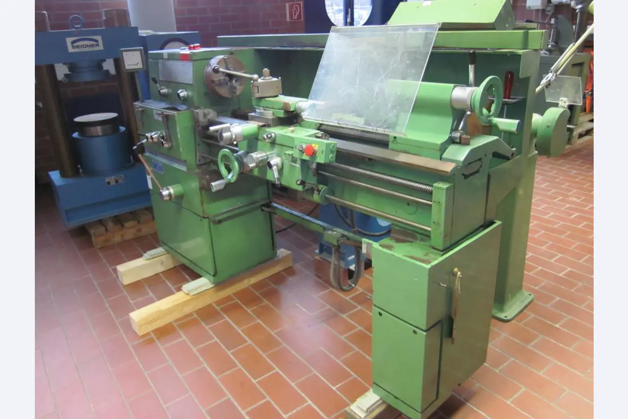 Workshop equipment-3