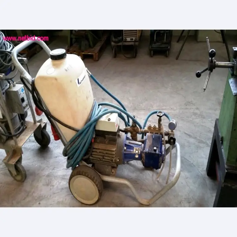 Construção de tanques e produção de tubos-1