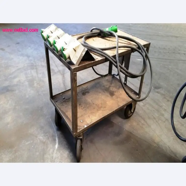 Construção de tanques e produção de tubos-1