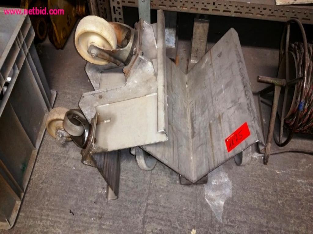 Construction de réservoirs et fabrication de tubes-1