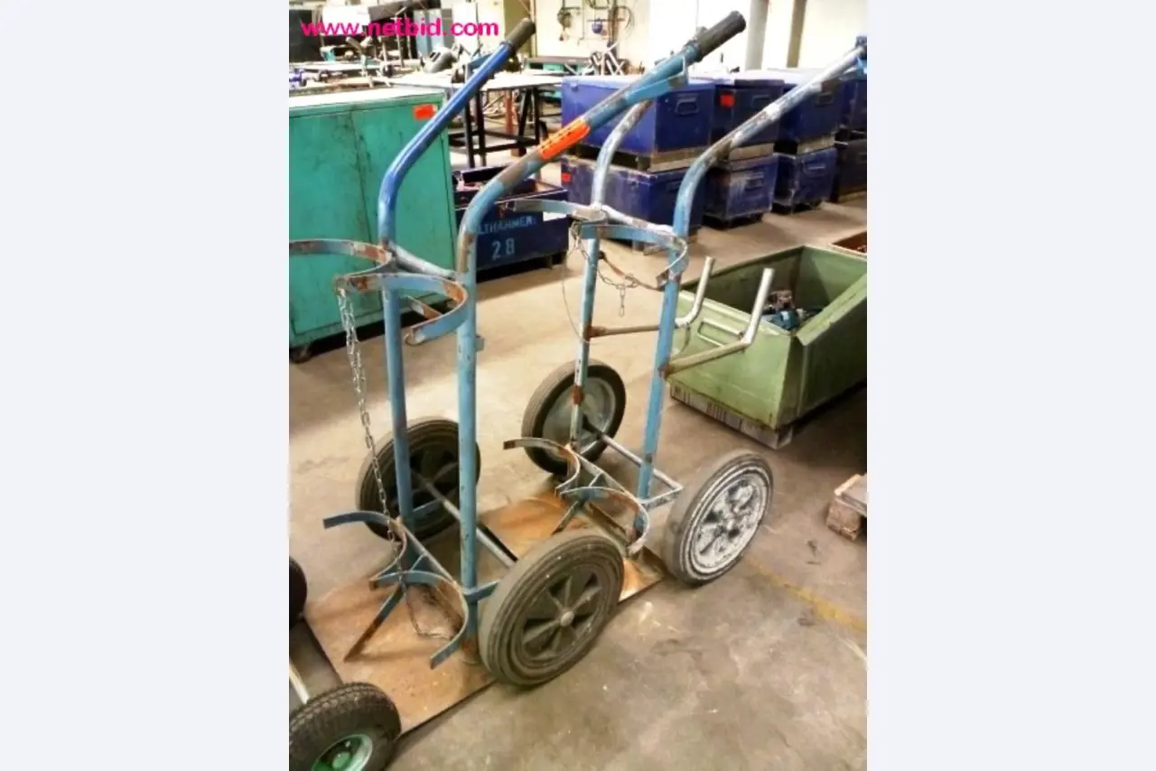 Construção de tanques e produção de tubos-1