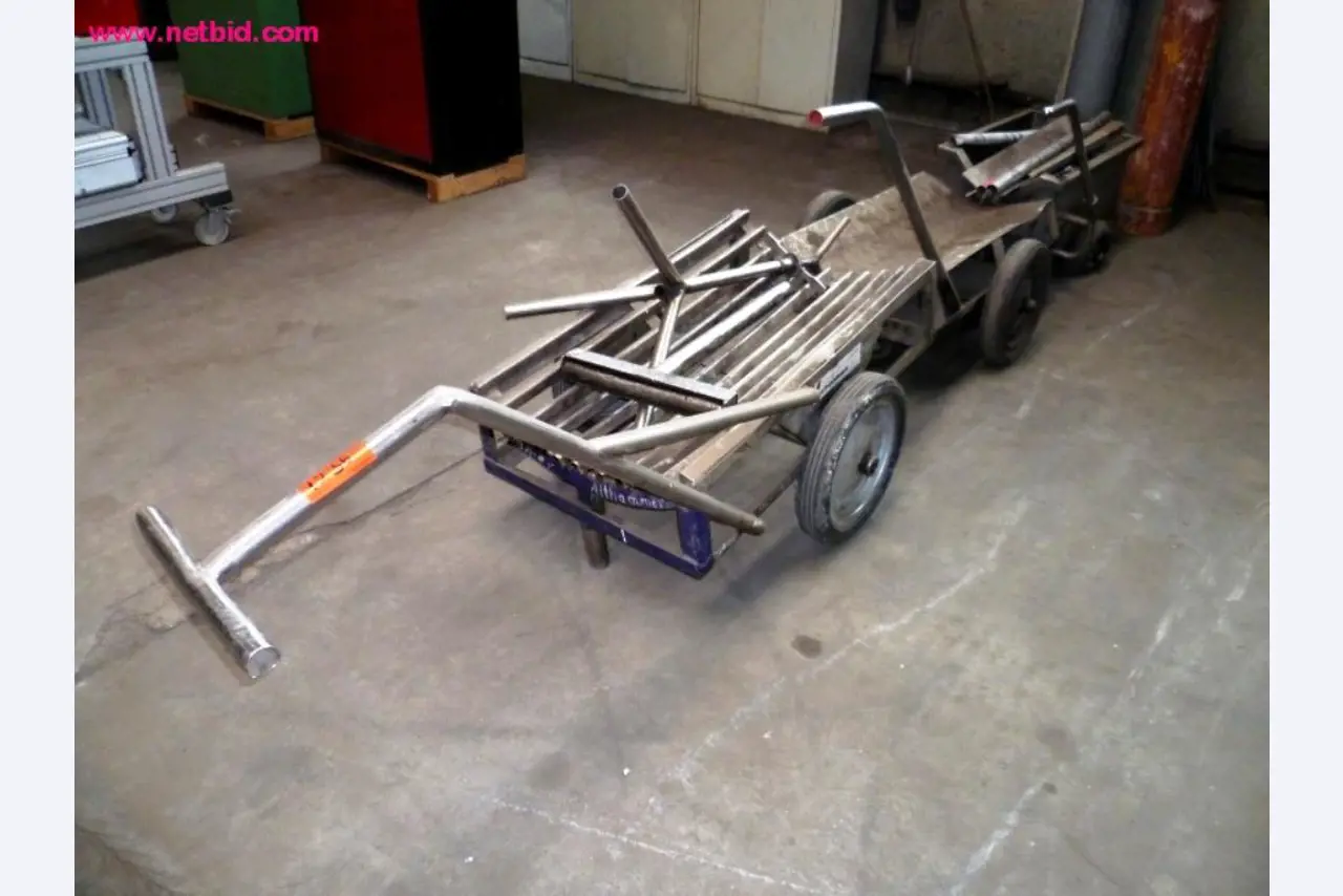 Construção de tanques e produção de tubos-1