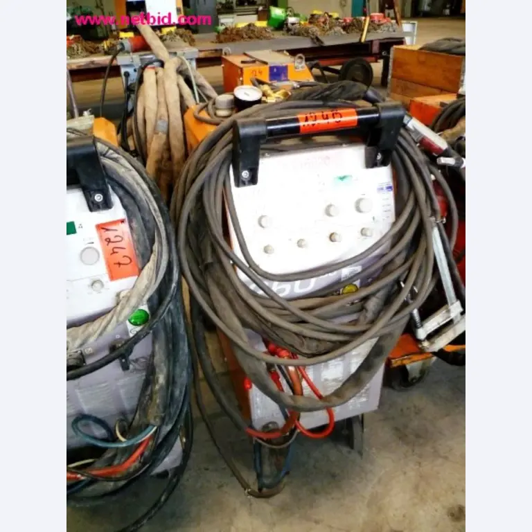 Construção de tanques e produção de tubos-1