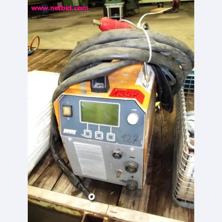 Construção de tanques e produção de tubos-1