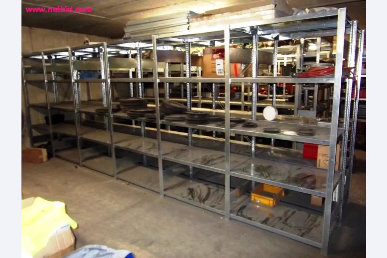 Construção de tanques e produção de tubos-1