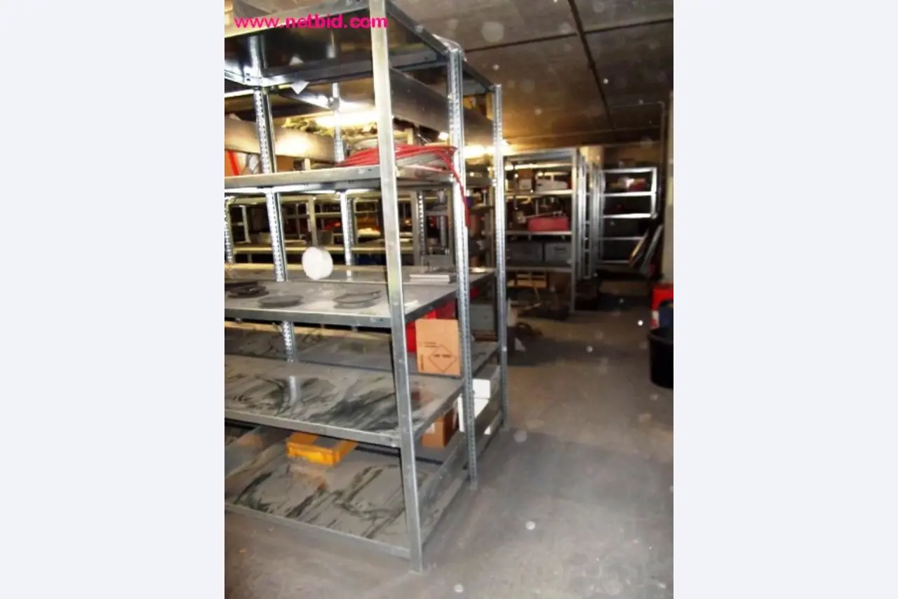 Construção de tanques e produção de tubos-3