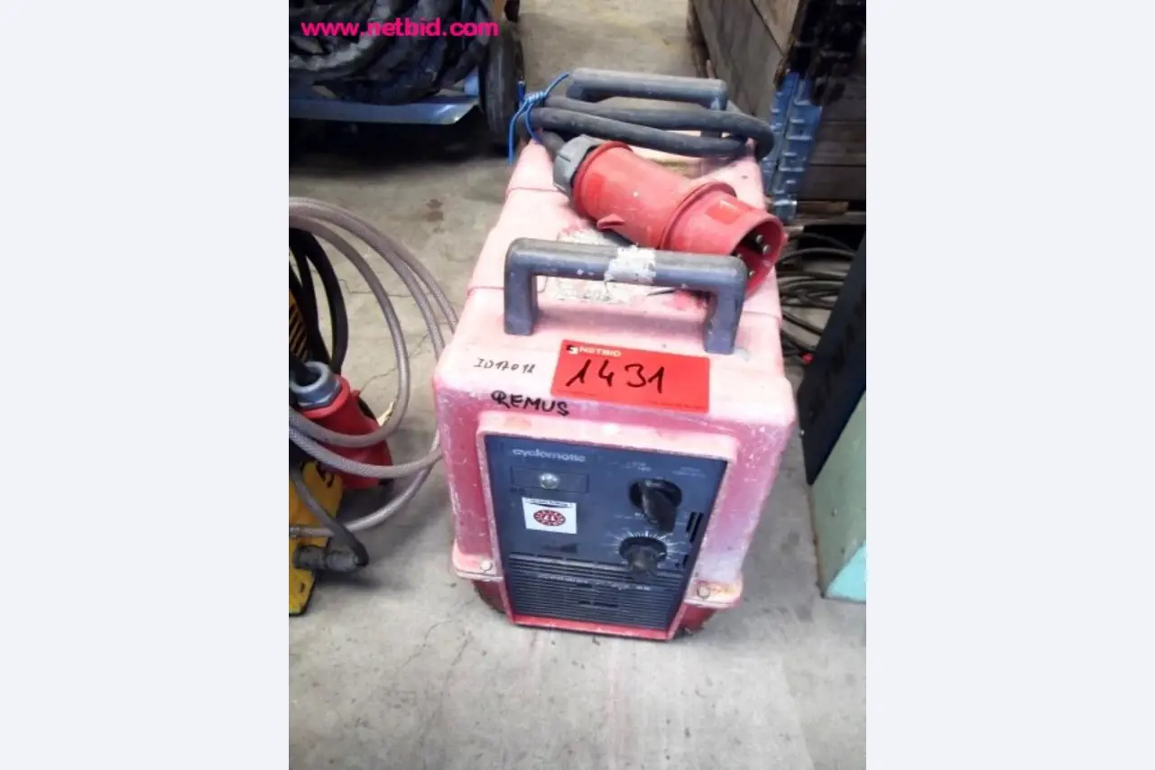 Construção de tanques e produção de tubos-1