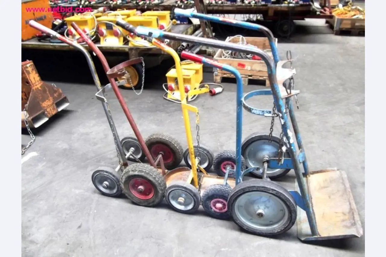 Construção de tanques e produção de tubos-1