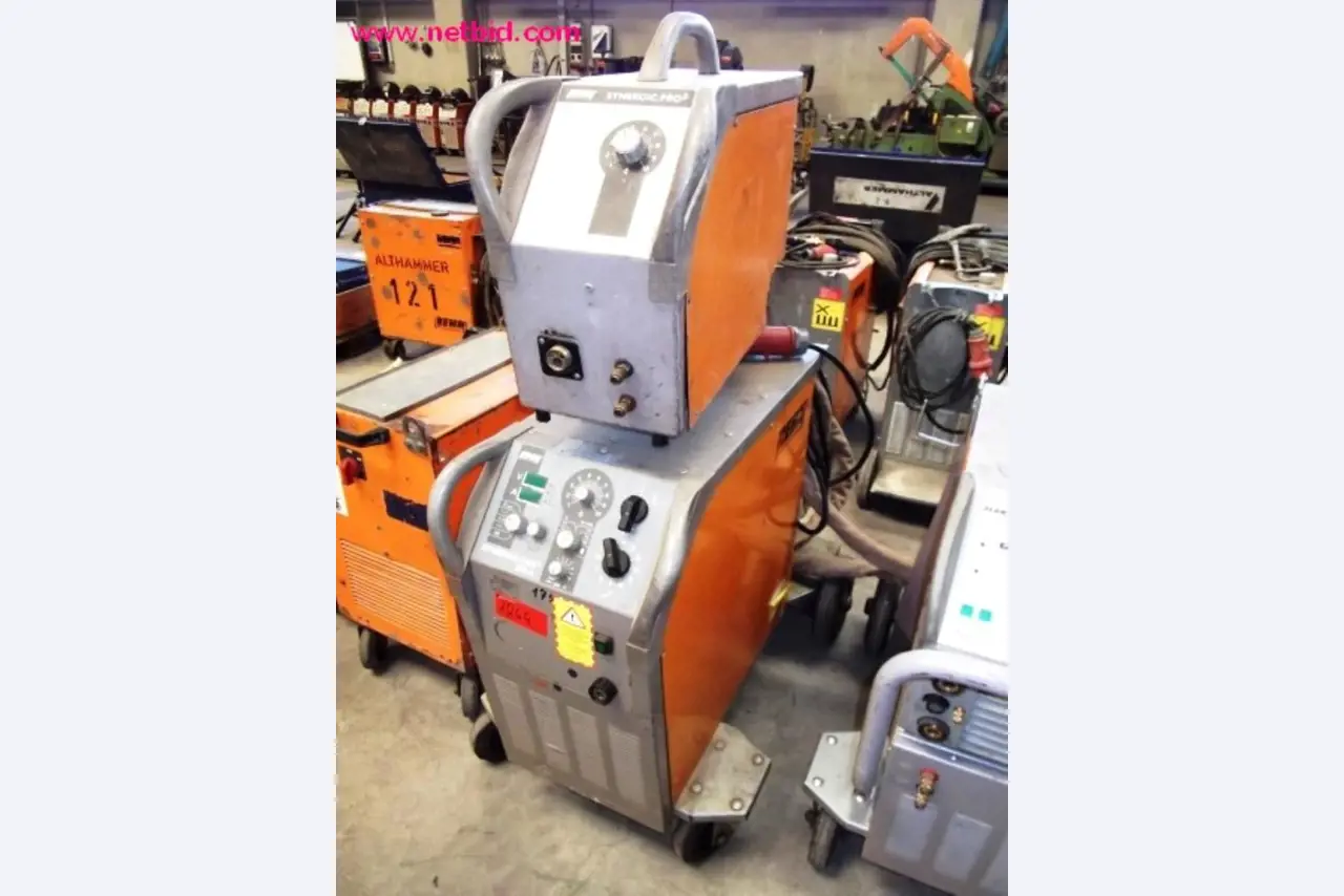 Construção de tanques e produção de tubos-1