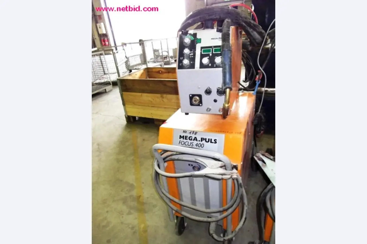 Construção de tanques e produção de tubos-1