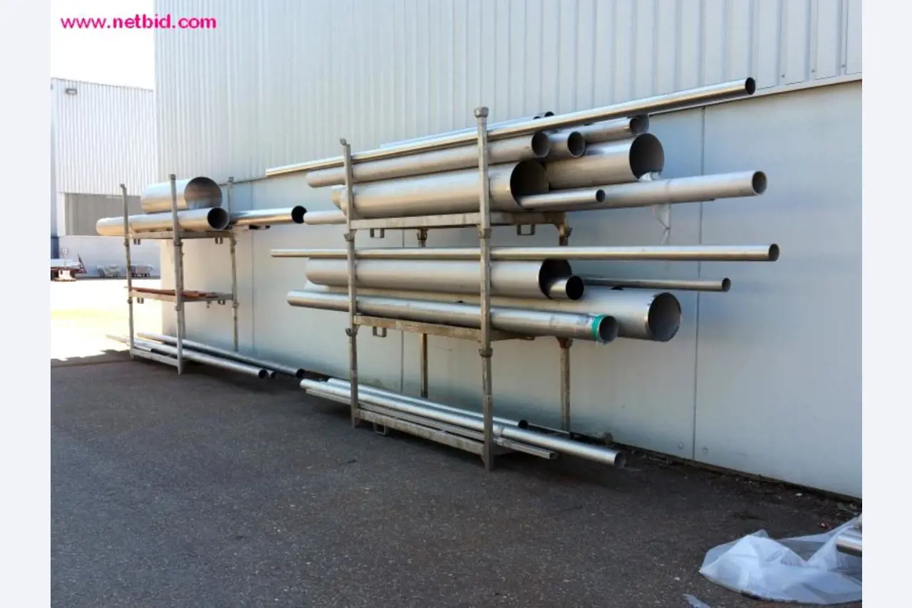 Construção de tanques e produção de tubos-10