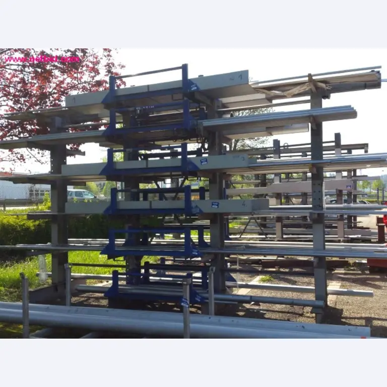 Construção de tanques e produção de tubos-1