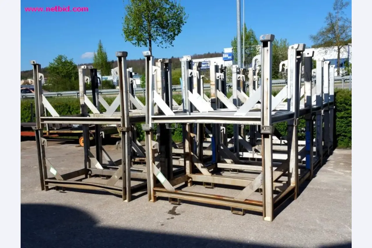 Construção de tanques e produção de tubos-1