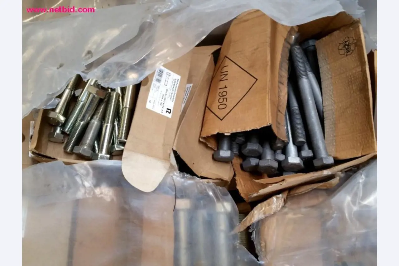 Construção de tanques e produção de tubos-3