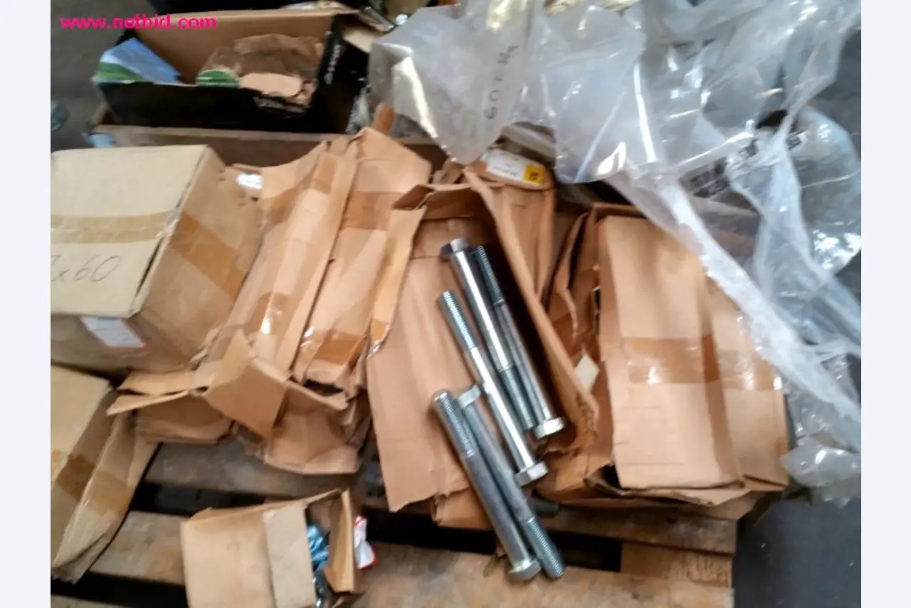 Construção de tanques e produção de tubos-7