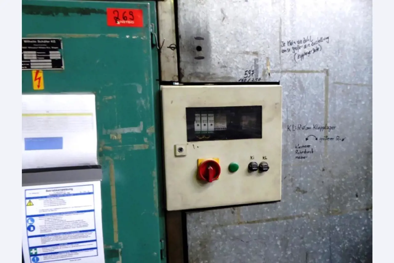 Construção de tanques e produção de tubos-12