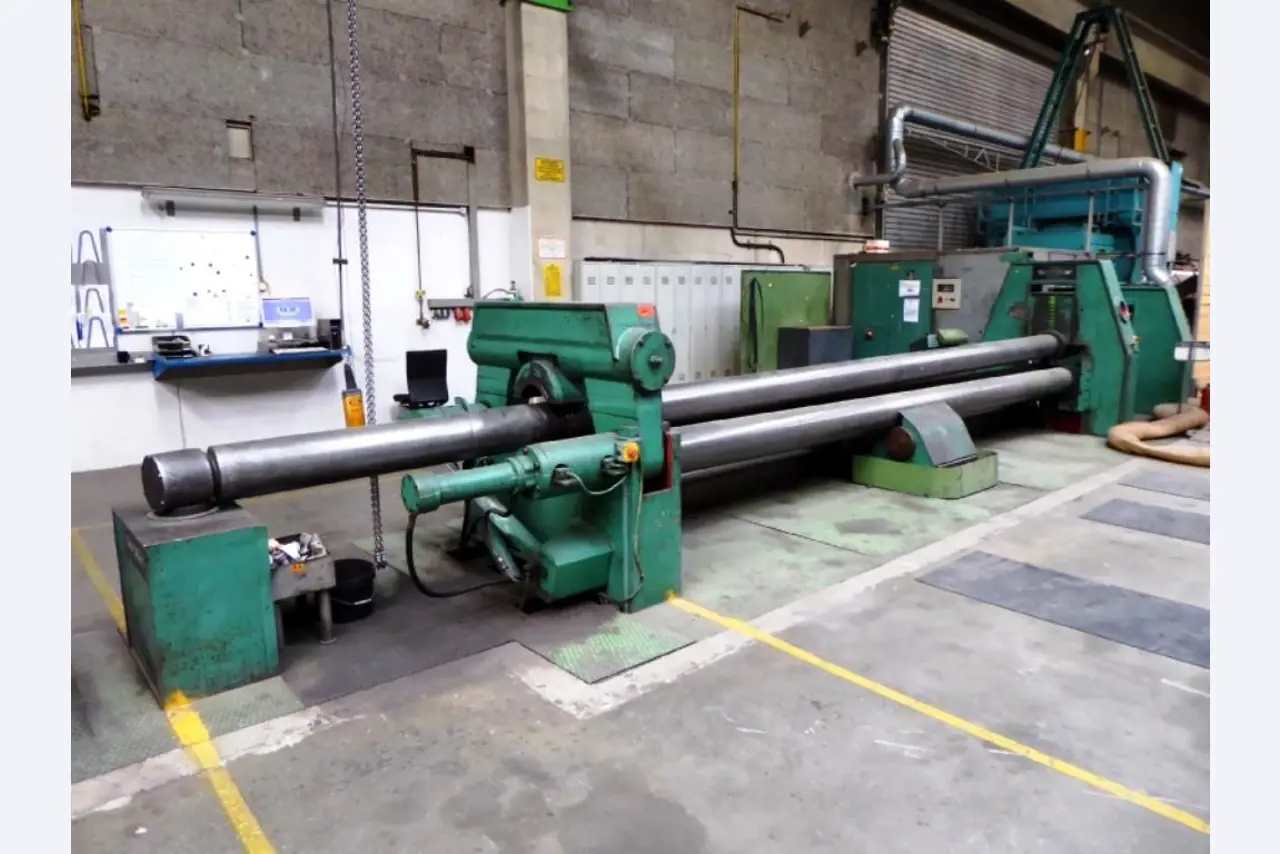 Construção de tanques e produção de tubos-1