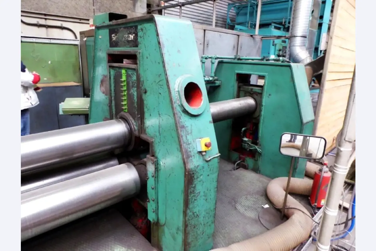 Construção de tanques e produção de tubos-3