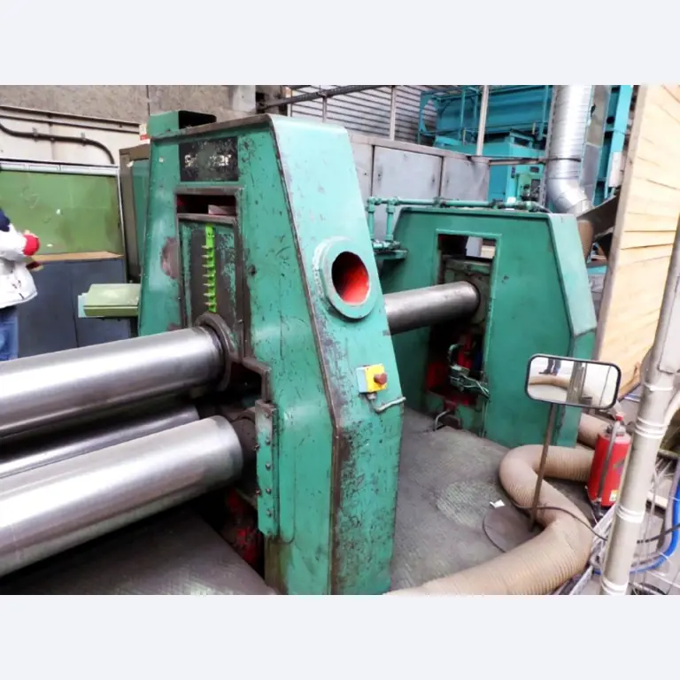 Construção de tanques e produção de tubos-3