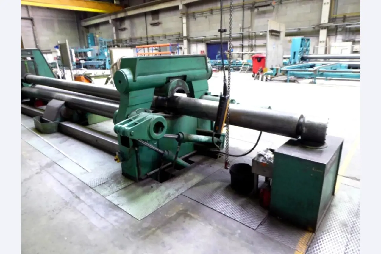 Construção de tanques e produção de tubos-7