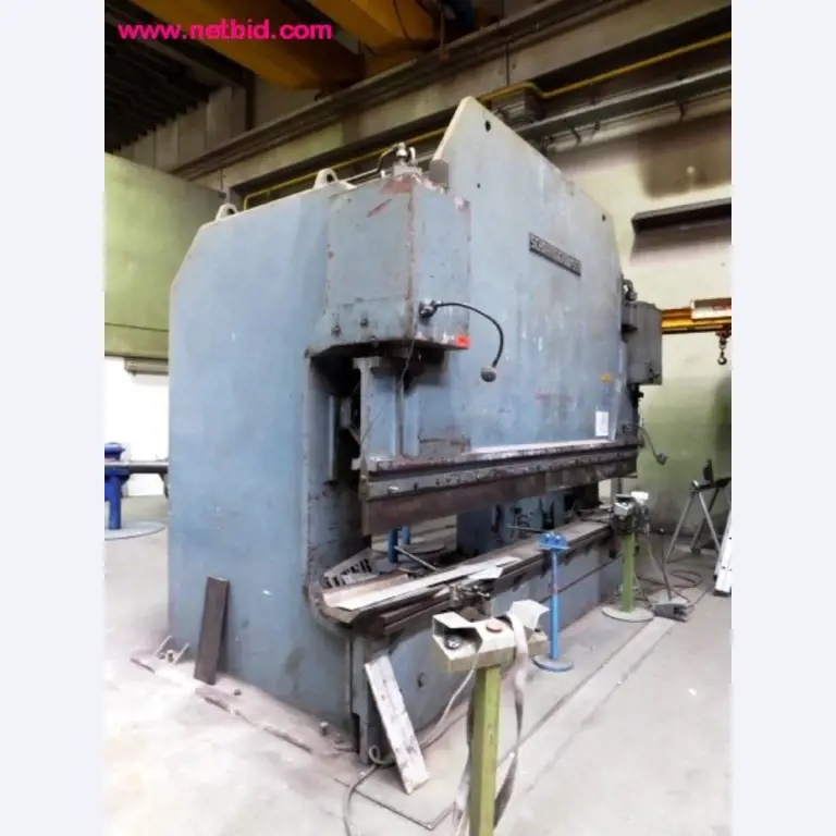 Construção de tanques e produção de tubos-3