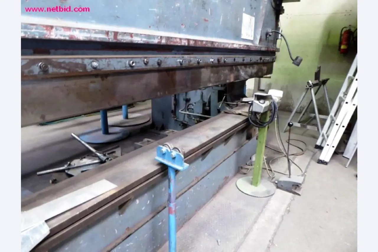 Construção de tanques e produção de tubos-4