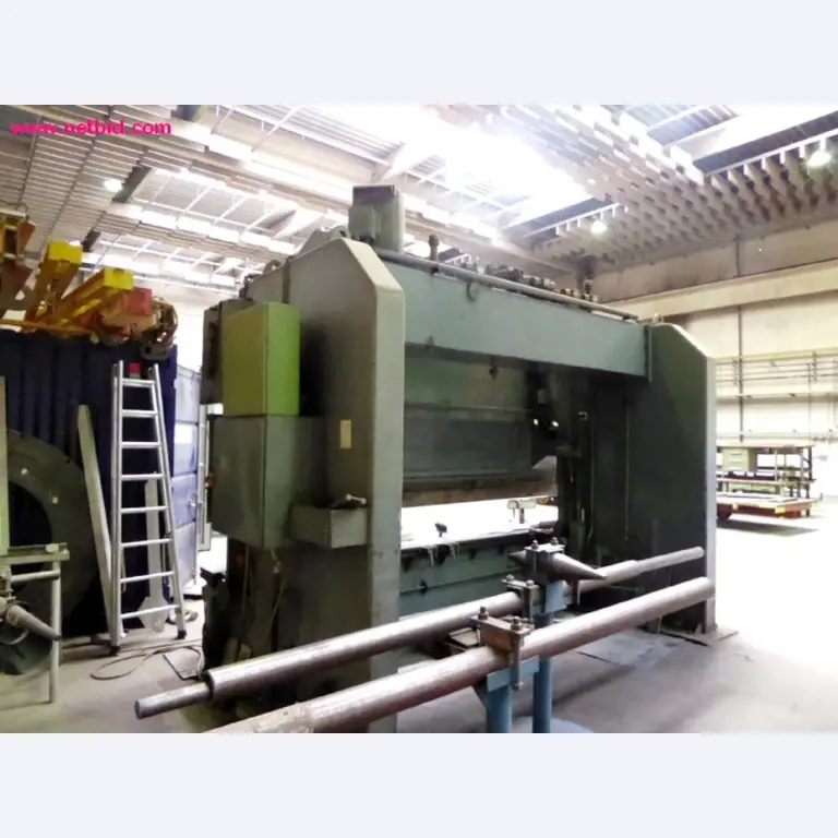 Construção de tanques e produção de tubos-5