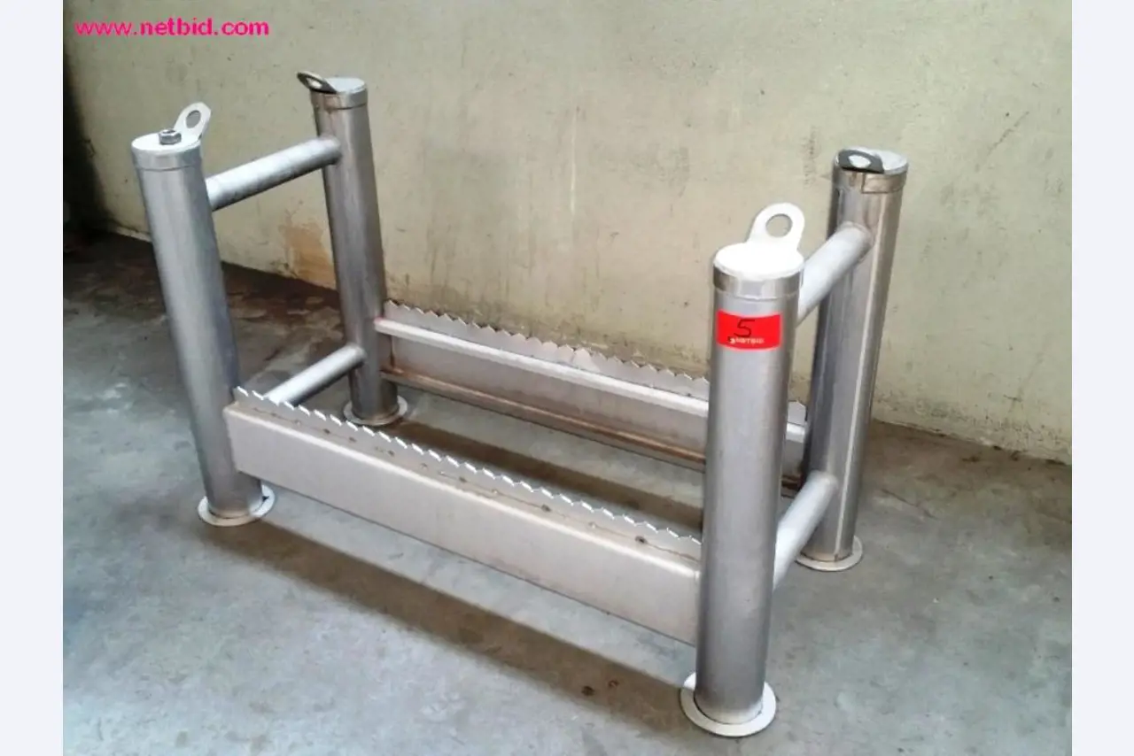 Construção de tanques e produção de tubos-1