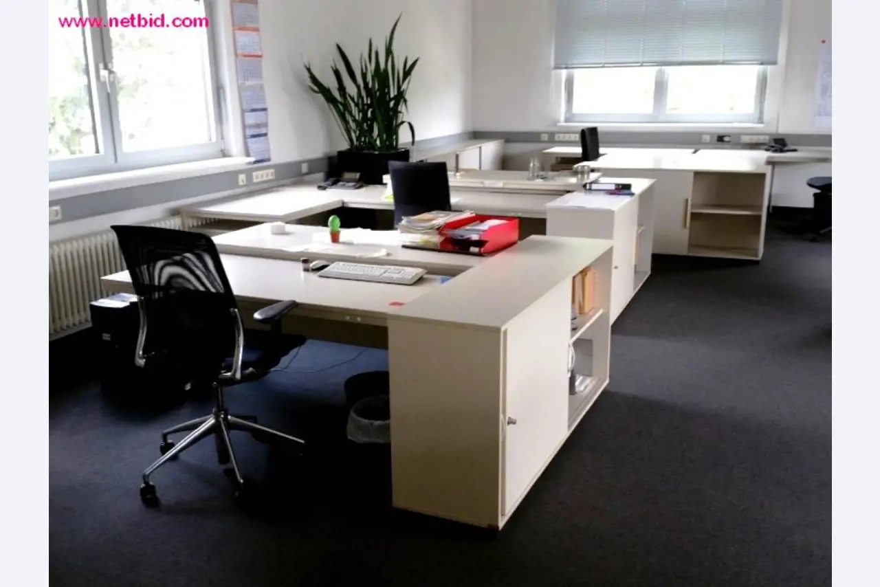 Construção de tanques e produção de tubos-1