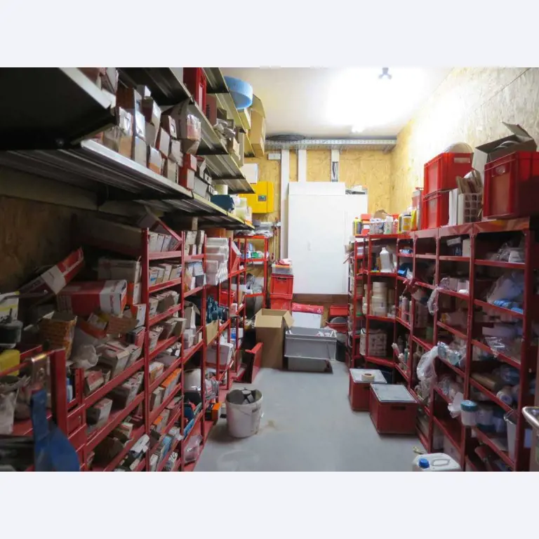 Bouwuitrusting, steigers, bedrijfsvoertuigen-1