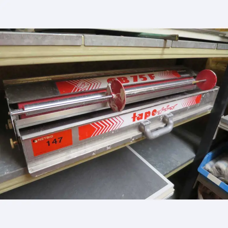 construction machinery and equipment, scaffolding materials, commercial vehicles-1