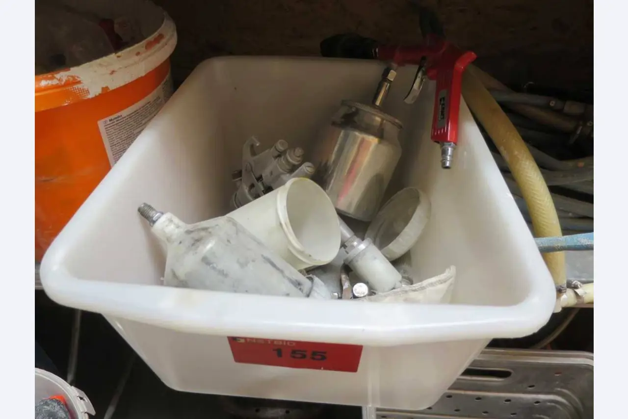 construction machinery and equipment, scaffolding materials, commercial vehicles-1